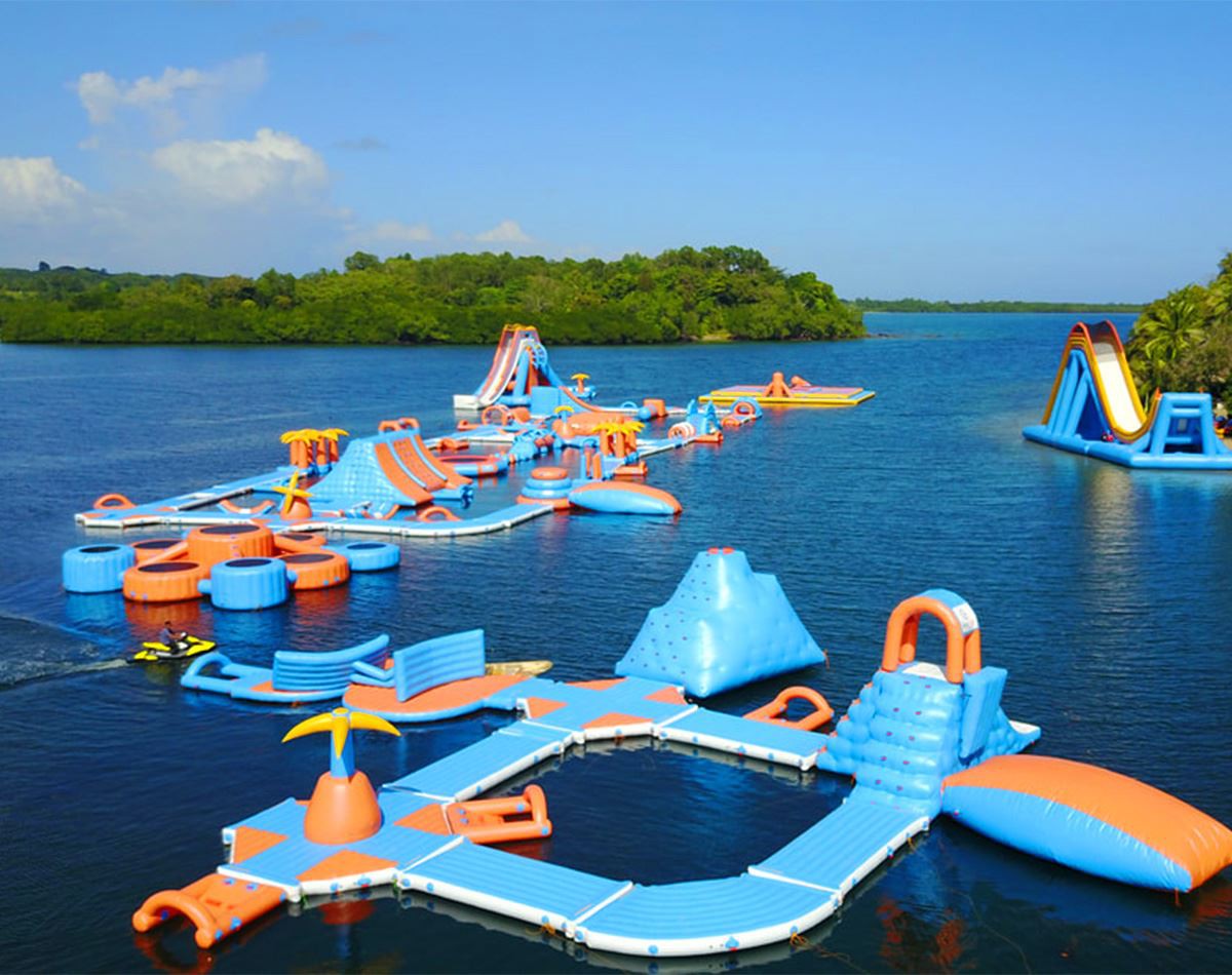 150 capacity inflatable water park