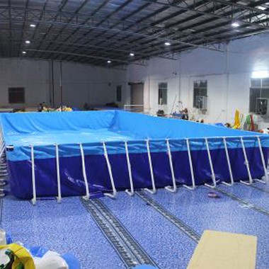 Fémvázas ponyva úszómedencék szűrőszivattyúval